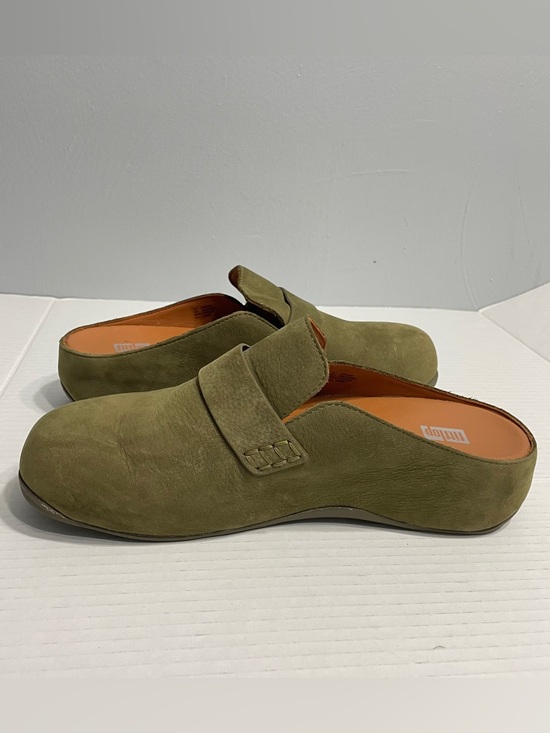 Fit-Flop SHUV BUCKLE-STRAP NUBUCK CLOG size 9 main image 10
